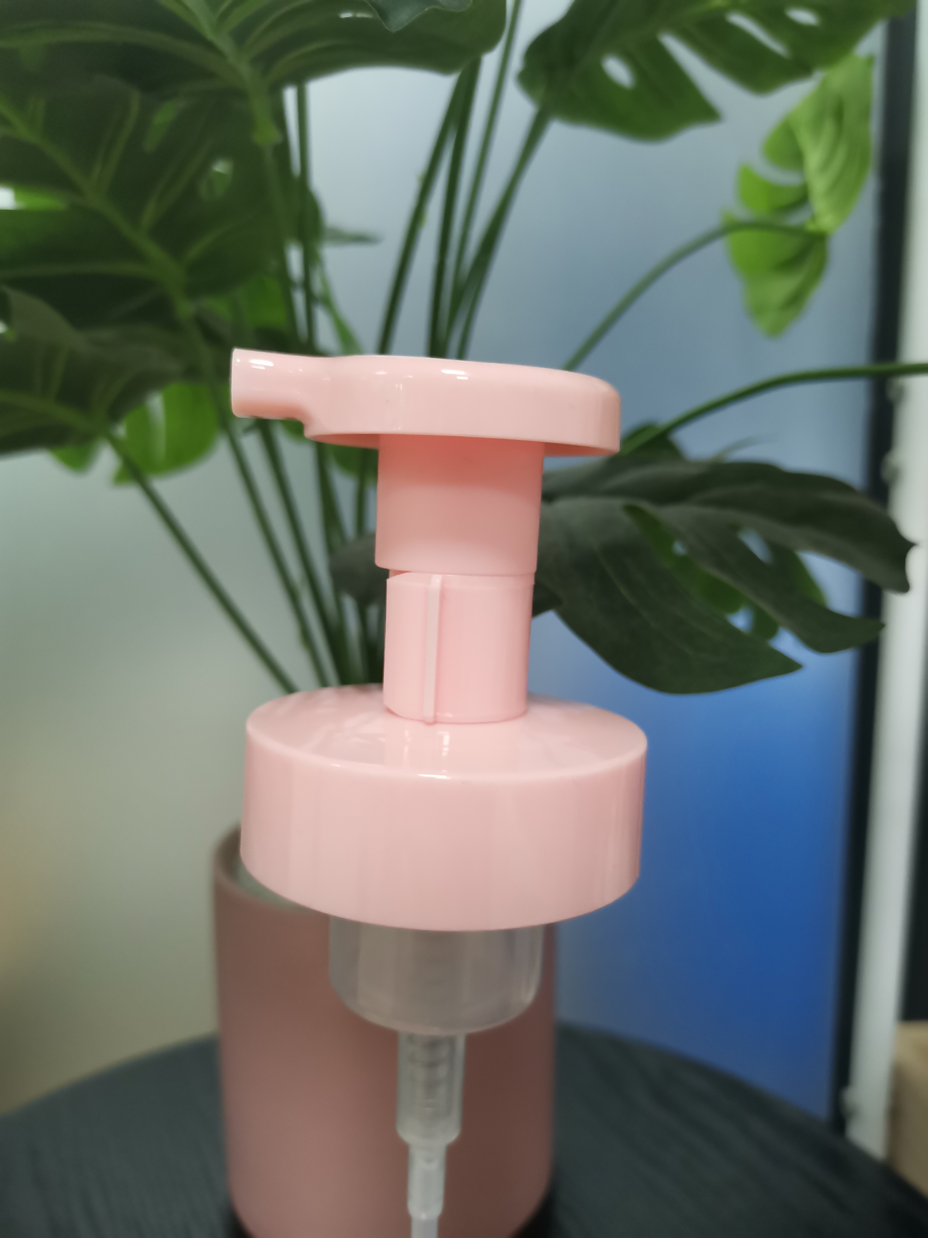 Moisturizing PET Body Lotion Pump Non Greasy Dye Free Custom Color For All Skin Types
