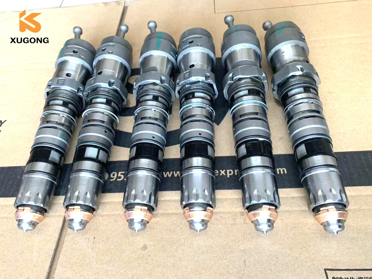 6560-11-1114 Komatsu Engine 6D170 Injector Assy