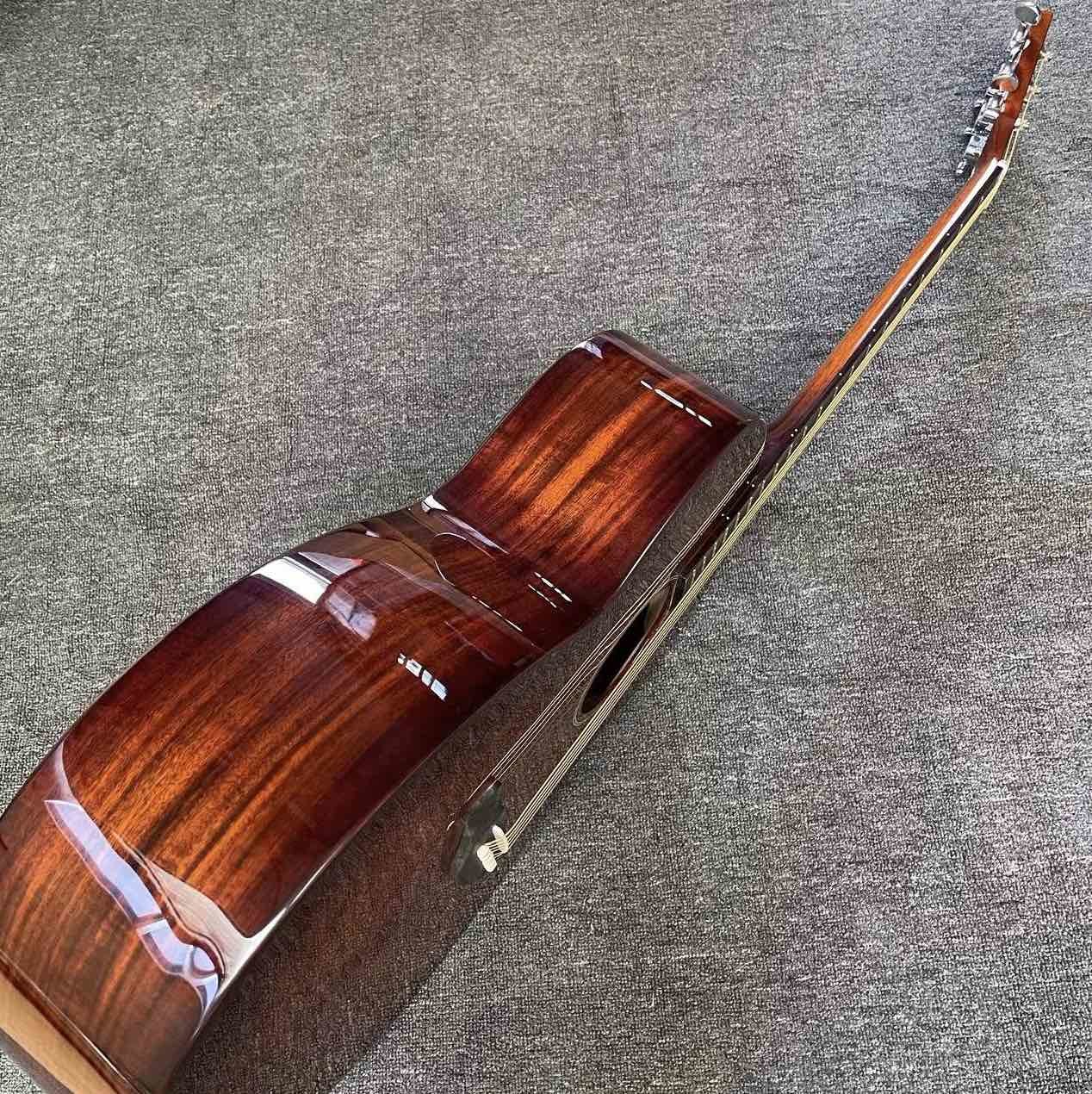 Custom 43 Inch KOA Wood Jumbo Acoustic Guitar with BB Band Electronic