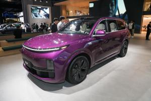 Quality LEADING IDEAL L9 All Wheel Drive Luxury Electric Car 500Nm wholesale