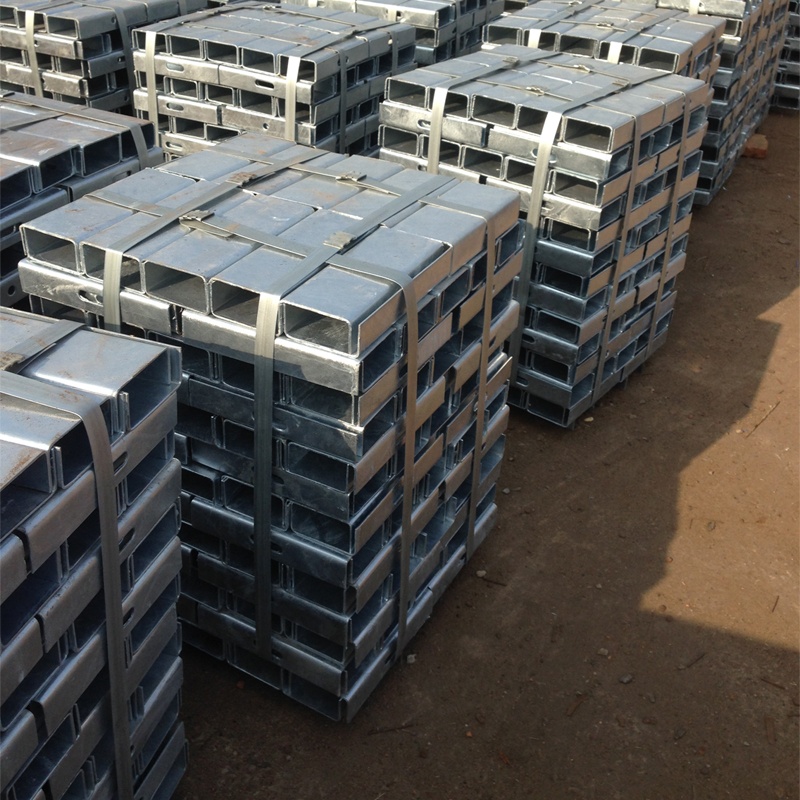 Hot Dip Galvanized Zinc Steel Crash Barrier Guardrail U Spacer For Safe Roadway Safety