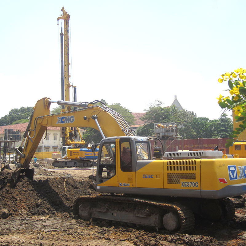 XE 200D XCMG Hydraulic Crawler Excavator With 21T Weight And 0x3M3 Bucket Capacity Weichai Engine