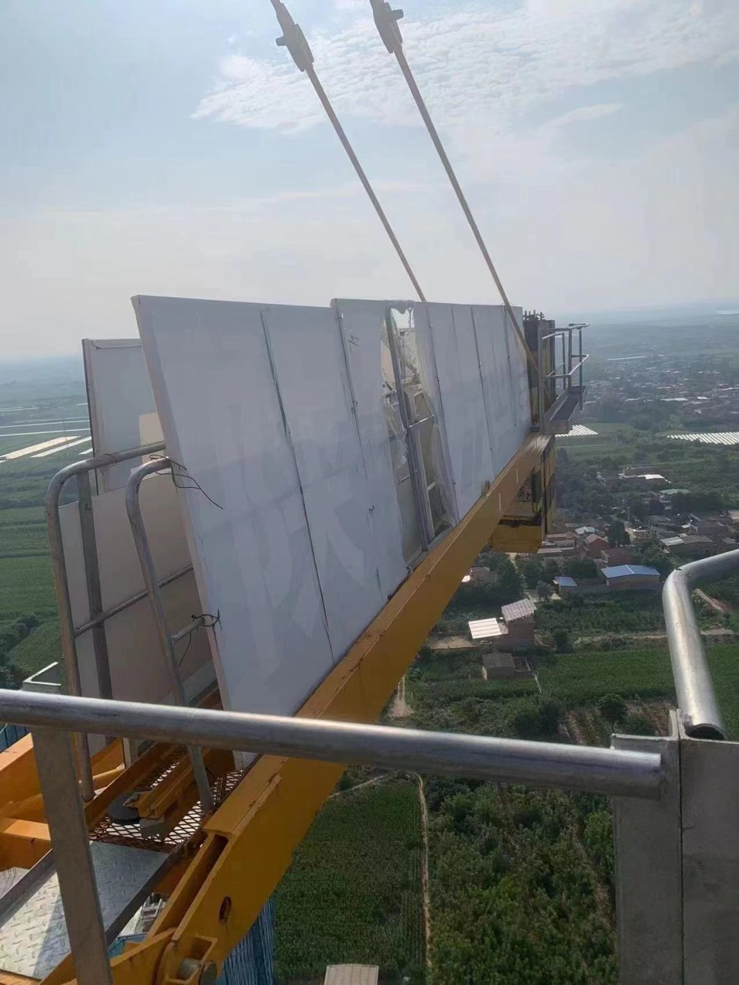 Year of 2019 Used Tower Crane for Sale in Perfect Condition with Good Price Mc120 6t