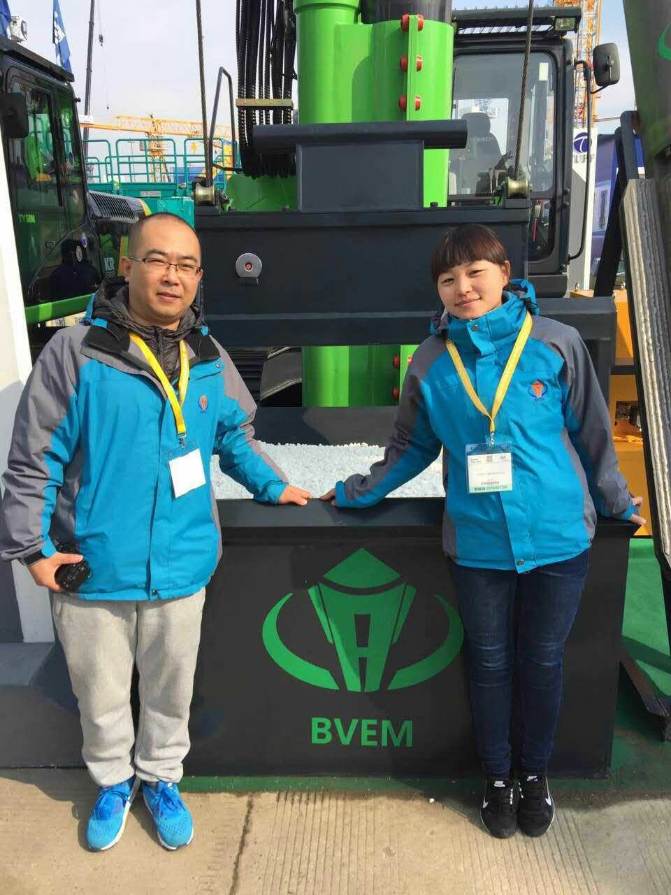 High Power 180 KW Vibroflot Equipment With Double Lock Pressure Stock Bin