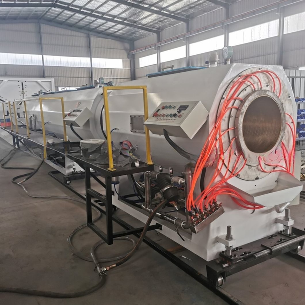 Large Diameter Plastic HDPE Water/Gas Supply Pipe Extrusion Production Line 20-1200 mm