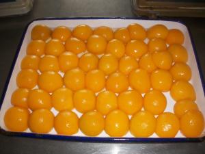 Quality 6/A10 Canned Preserving Peaches In Jars , Canning Peaches Low Sugar wholesale