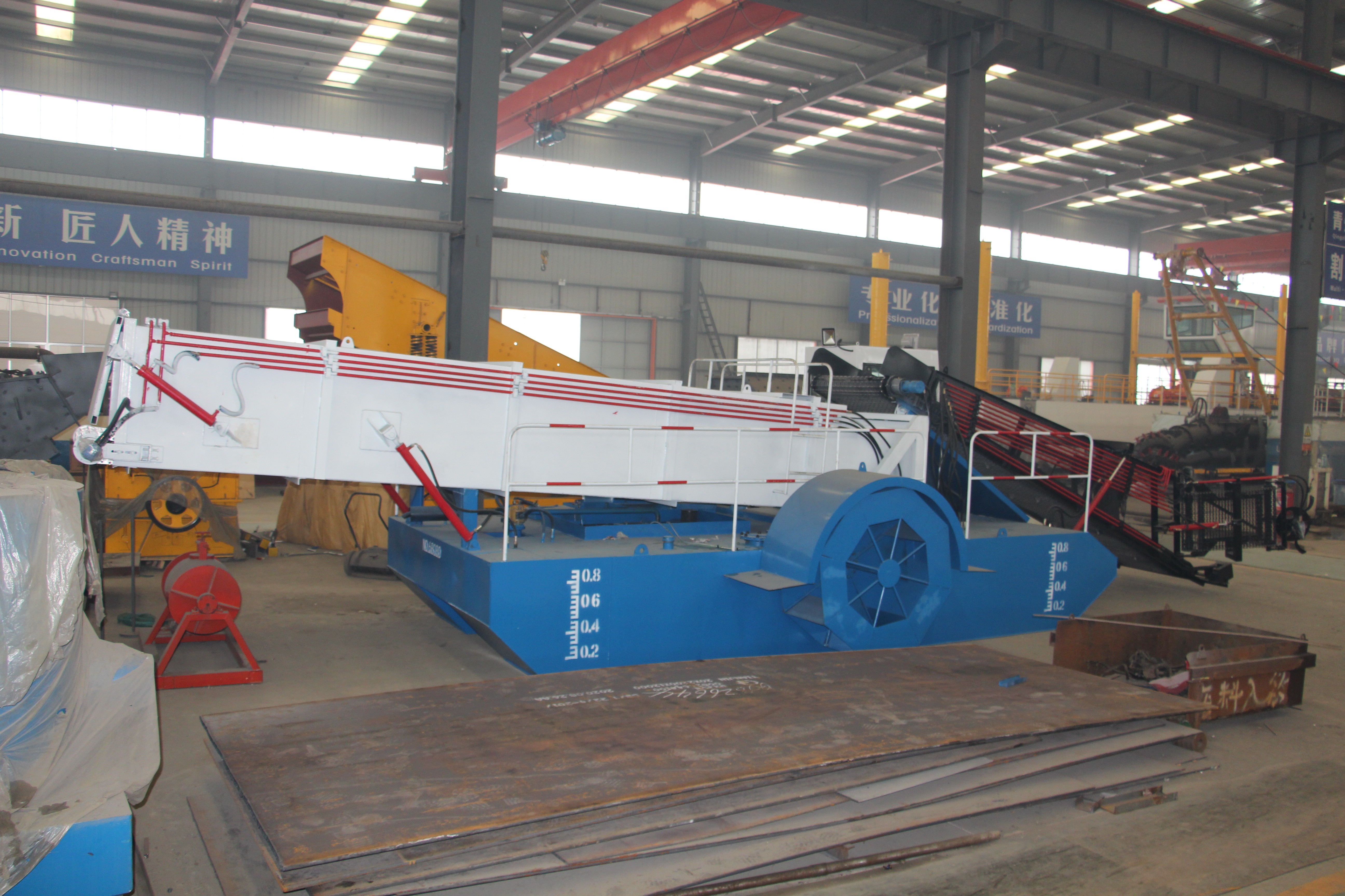 3000M2 Trash Skimmer Machines aquatic weed harvester reed water hyacinth harvesting in river/lake