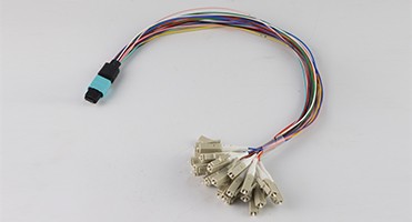 8 Core Colorful Fiber Cable Assembly MPO To LC FC ST SC 0.9mm UPC Breakout