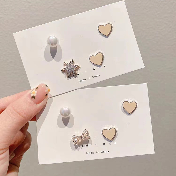 Top Factory Custom High Quality Animal Pin Cute Natural Rabbit Hard Enamel Pin