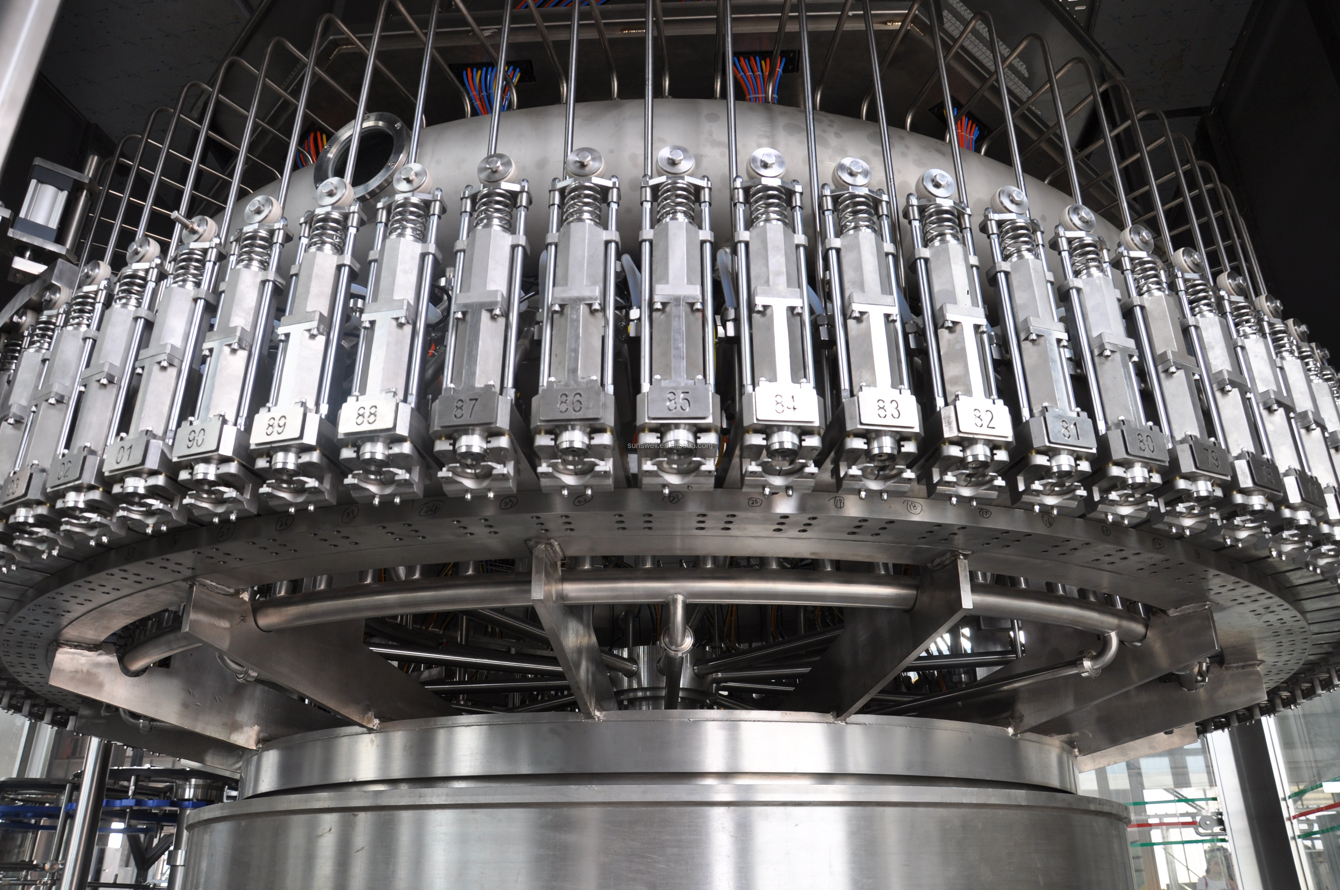 3000BPH Shrink Film Beer Can Filler Machine Sanitary Design