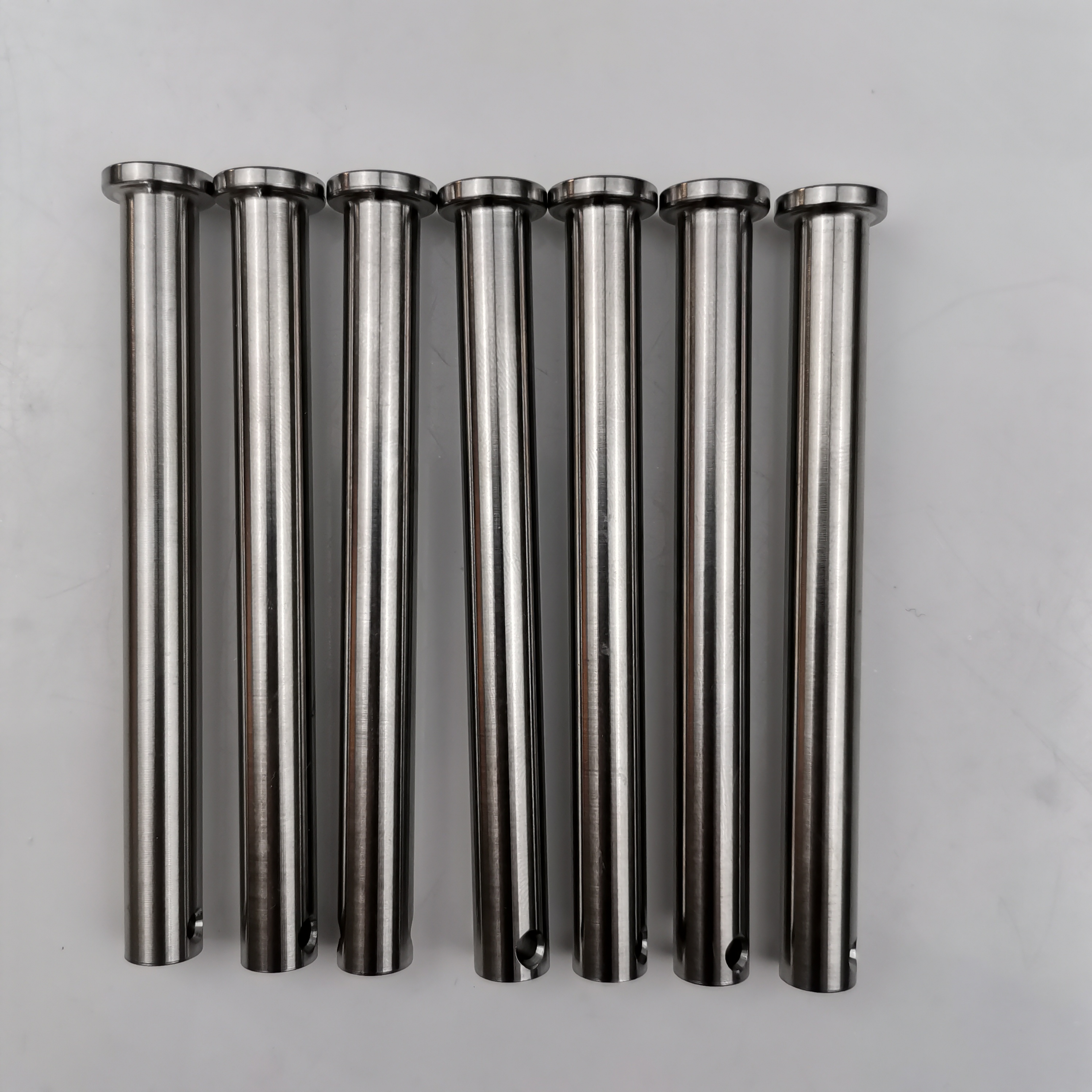Universal Car Fitment Silver 3/8*3.71" Pin Natural Titanium Jacobs Ladder Eagle for Sprint Racing Purpose Replace/Repair
