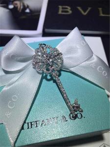 Quality diamonds of sakura key 18kt gold with yellow gold or white gold or pink gold wholesale