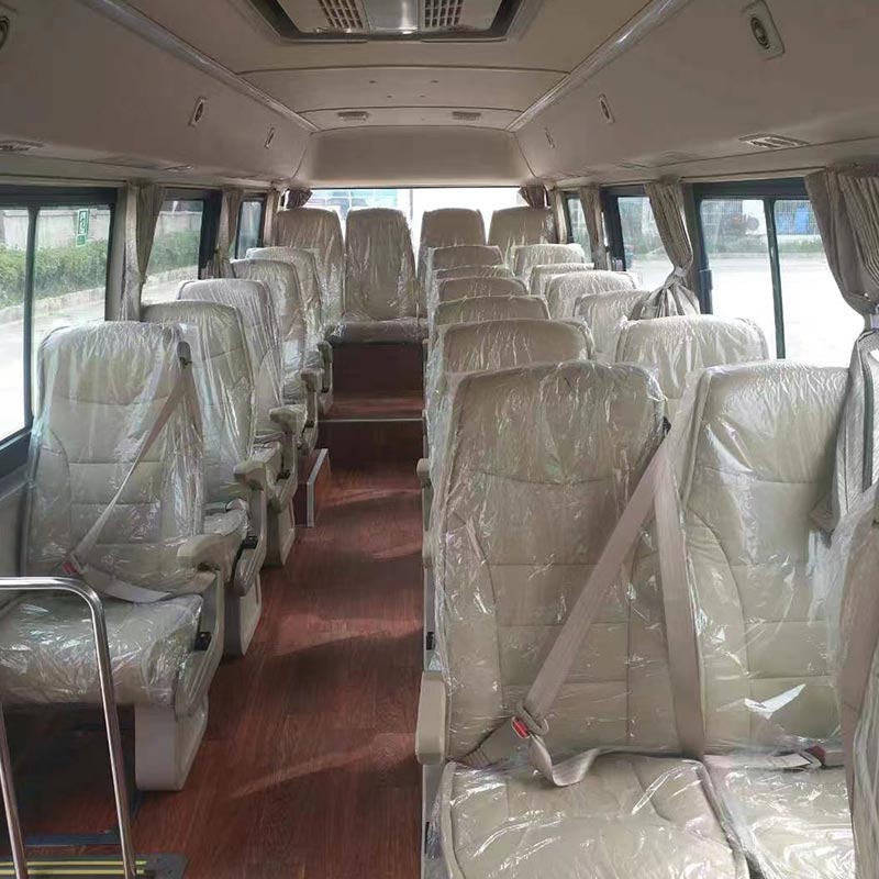 Good Condition 30 Seats Second Hand Toyo ta Coaster Bus with Manual Transmission
