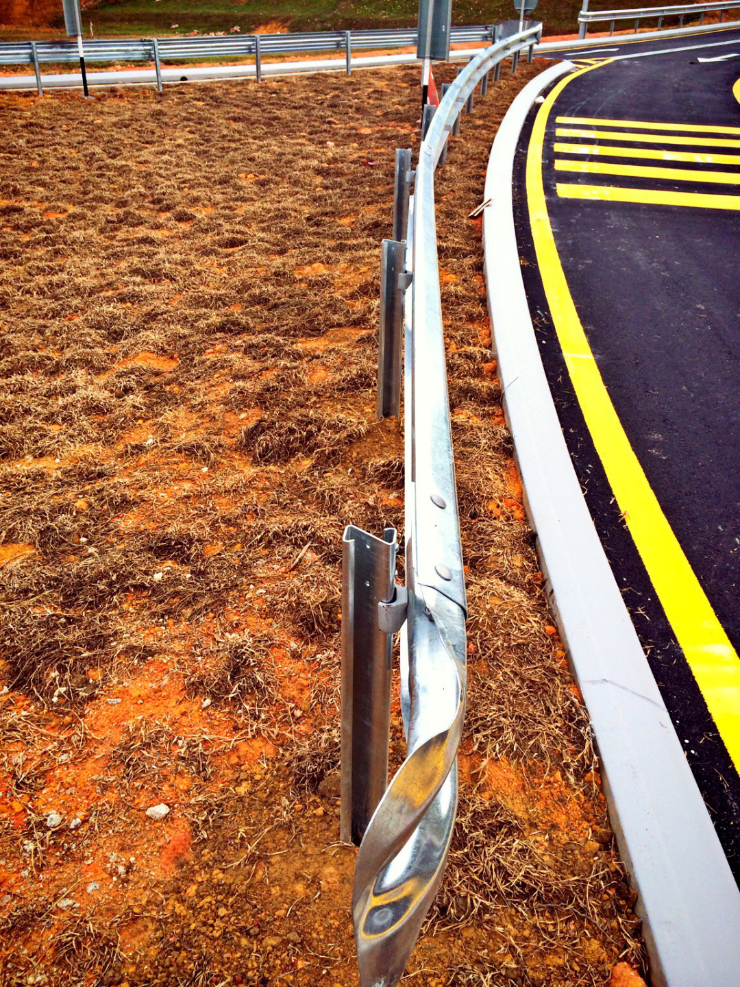 Traffic Road Hot Dipped Galvanized Steel Barrier Z Post for Guardrail