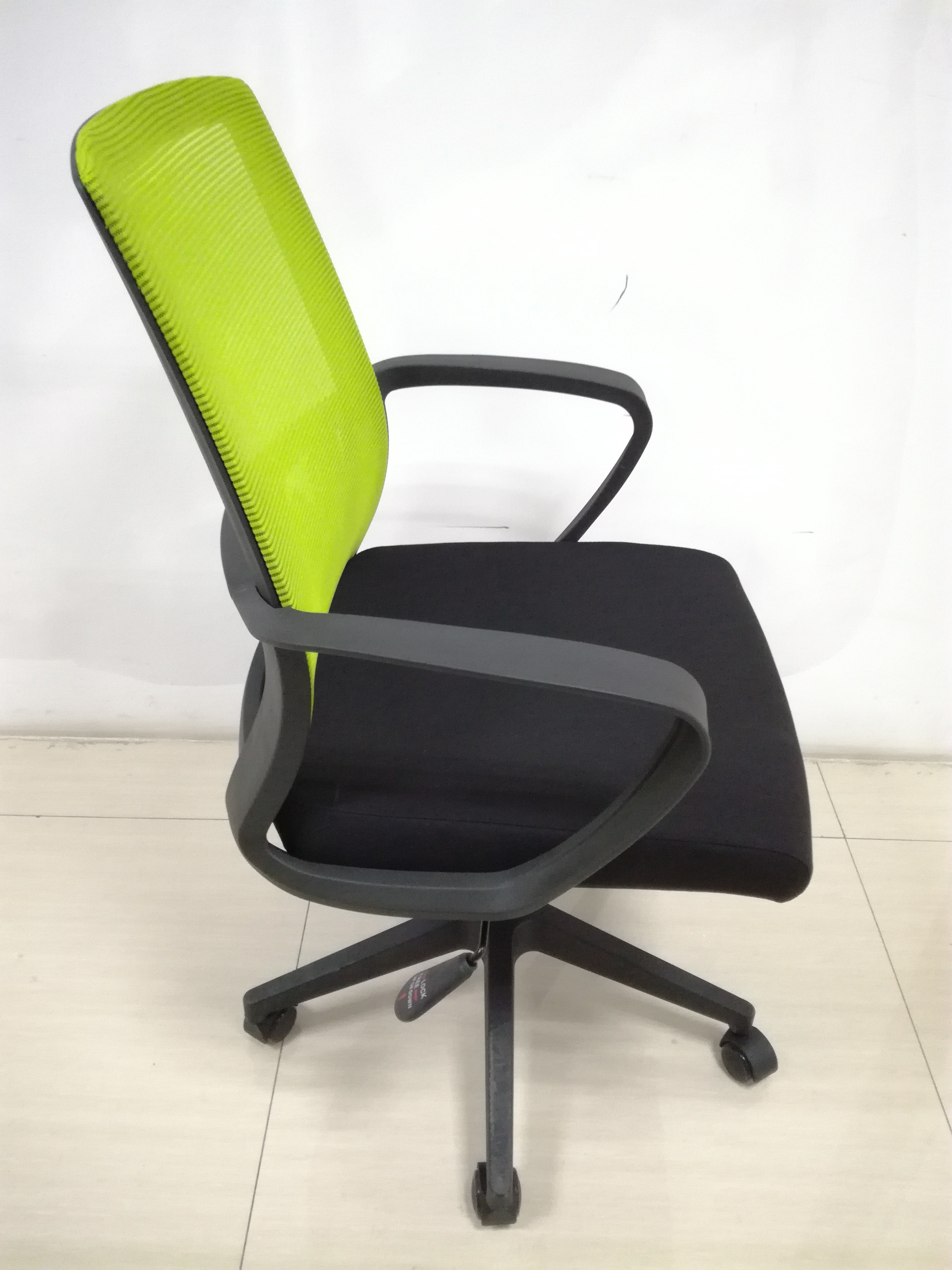 2018 Hot Selling Task Chair Executive Chair Mesh Chair New Design Staff Chair