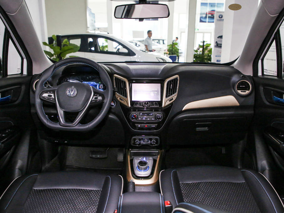 2023 Changan Cs15 Ev 55kw Engine 450/530km Range Full Version 0km Used Car with within 4100 * 1740 * 1630mm