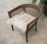 (5pcs)=4pcs chair+1pcs table.