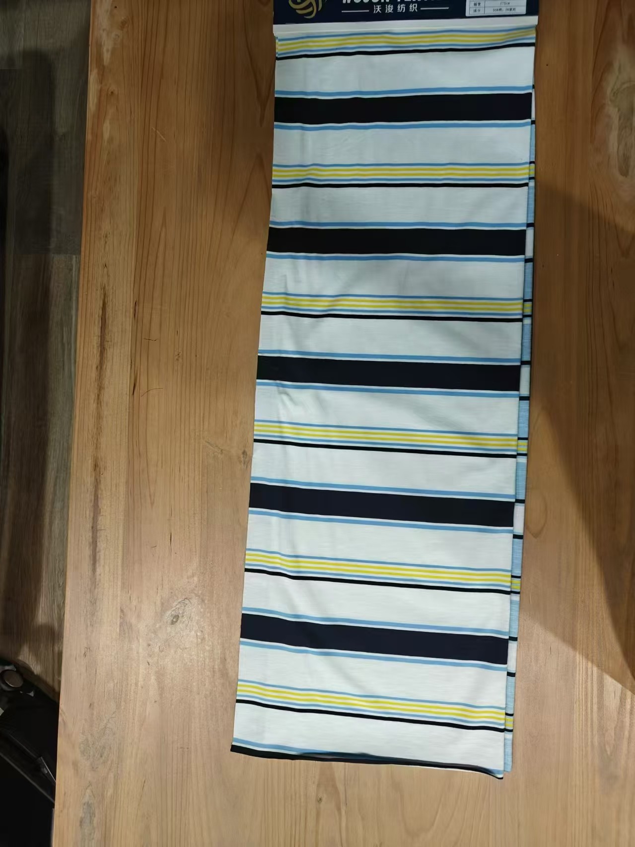 Comfortable And Skin-Friendly，Soft And Natural Striped Material Fabric For Casual Wear