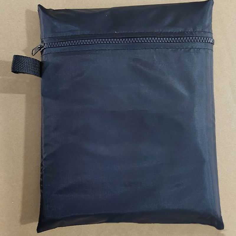 Heavy Duty Waterproof Outdoor Rain BBQ Grill Cover in 600D Polyester Fabric for Garden