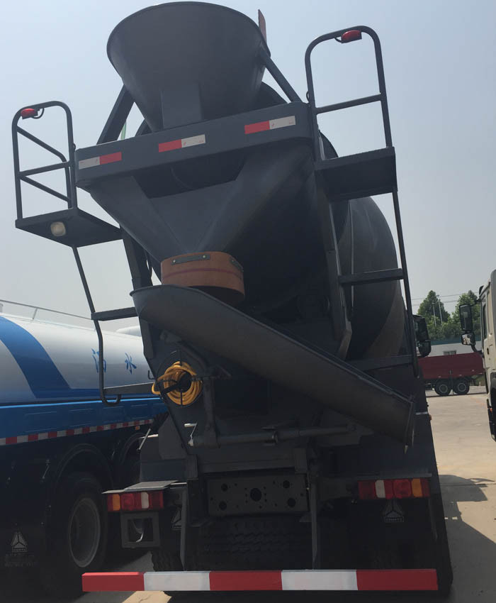 ZZ5257GJBM3841W Mobile Concrete Mixer Truck 10CBM WD615.87 290HP Engine