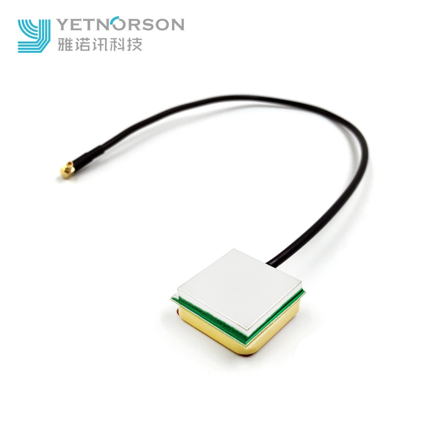 Indoor Tv Antenna 50 Miles Amplified Hd Digital Adapter with IEC Connector 30g Weight