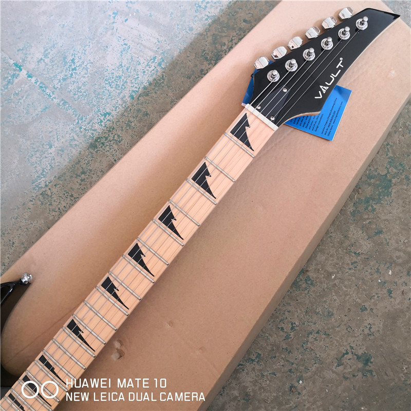 Classic small double shake 6 string electric guitar professional performance grade electric guitar support customized