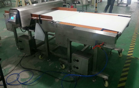 Metal Detector 9008 with Belt Retraction, for Cookie, Biscuit, Bread, Cake Product Inspect