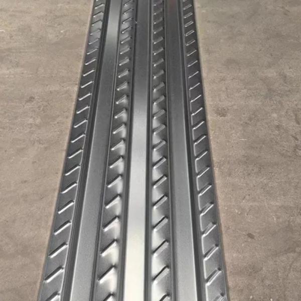 Cheap Durable Solar Rooftop Walkway With UV Protection Customization Size for sale