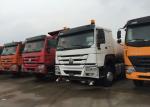 SINOTRUK Internal Anti - Corrosion Construction Water Transport Trucks 18 -
