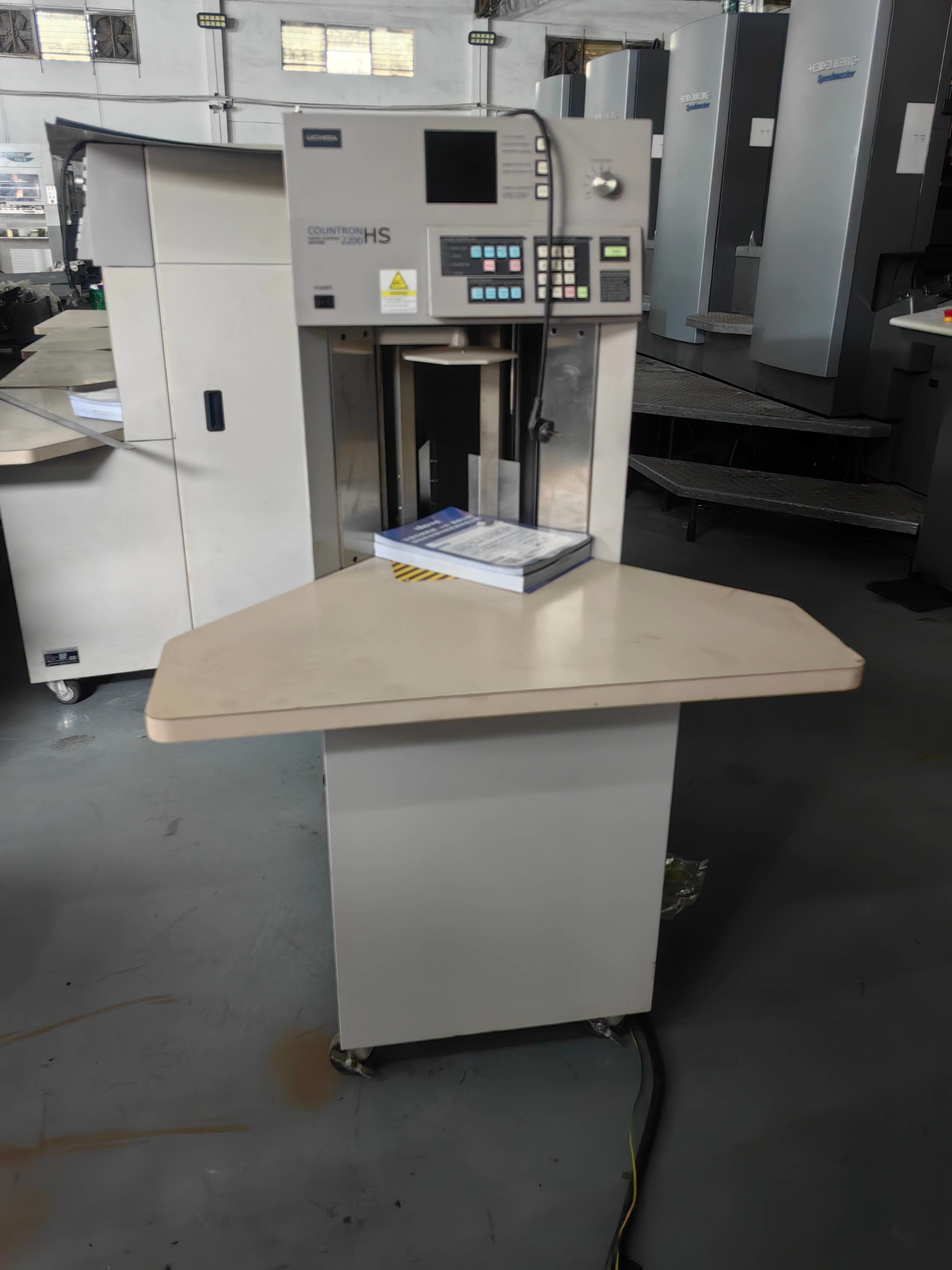 Accurate 2200 Automatic Paper Counting Machine