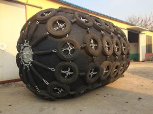 Quality D1350*L2500 Tugs Inflatable Rubber Fender 65% Rubber Content wholesale