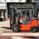 1070mm Fork Length LPG Gasoline 3T Reach Forklift Trucks