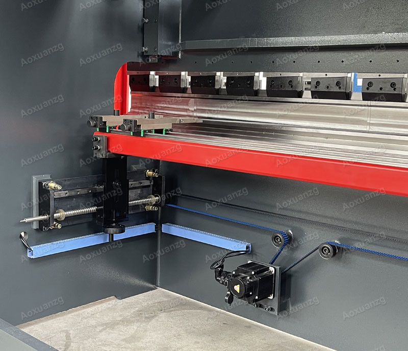 CNC Controller 2500mm Hydraulic Press Brakes 630kn CNC Bending Machine With TP10s