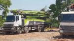 Zoomlion 56m Semi-Dry Shotcrete Concrete Pump Truck for Shotcreting on Mercedes