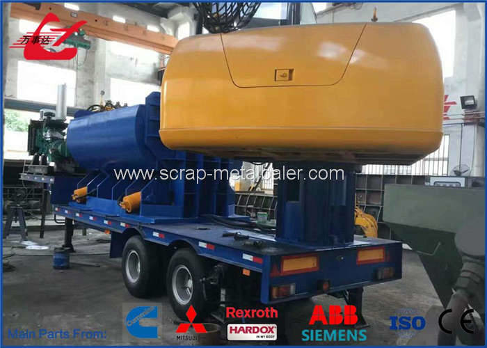 Portable Metal Scrap Baling Machine For Waste Car Bodies Automatic Feeding / Discharging