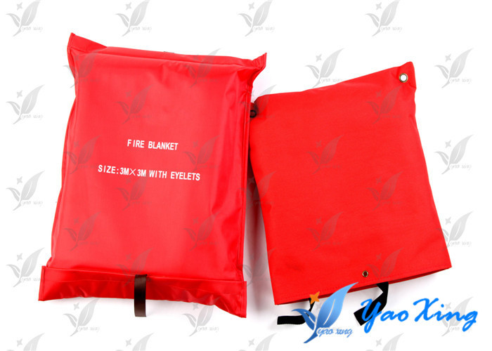 Gas Station 0.8MM Fireproof Fiberglass Welding Blanket Roll Sgs Approved