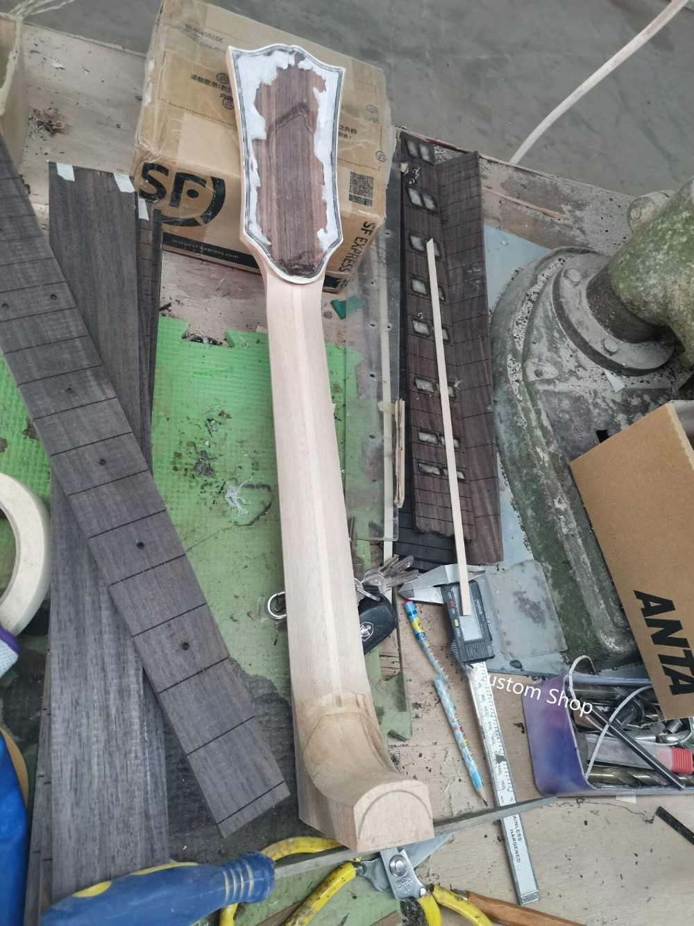 Aaaa All Solid Koa Wood 43 Inch Custom Design Jumbo Body Acoustic Guitar