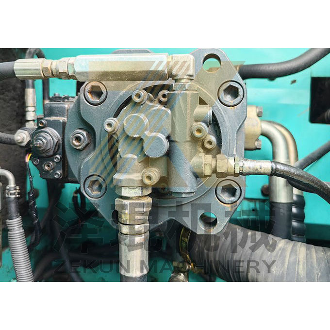 20 Ton Kobelco SK200-8 Excavator Used in Japan with Operating Weight of 20000 KG