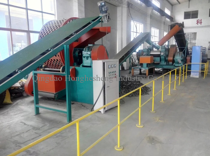 Waste Tyre Rubber Granule Making Machine / Used Tire Shredder Equipment / Old Tyre Recycling Machine