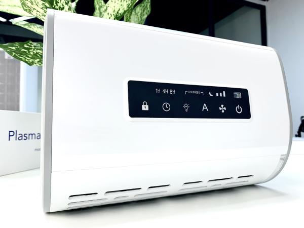 Effective Wall Mounted Air Sanitizer Small Room Air Filter 3.4kgs 12W 310 X 208