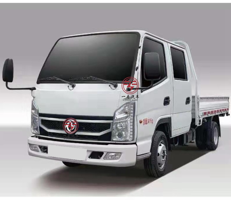 Small Dongfeng 4x2 Mini Diesel Light Cargo Pickup with 2t Capacity and Half a Row Seat