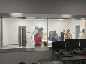 Quality 2400 X900mm 1cm Thick Radiation Glass Shielding Transparent wholesale