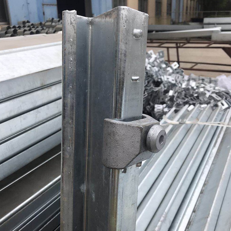 Q235 Steel Custom Color W Beam Highway Guardrail For Outdoor Security Protection