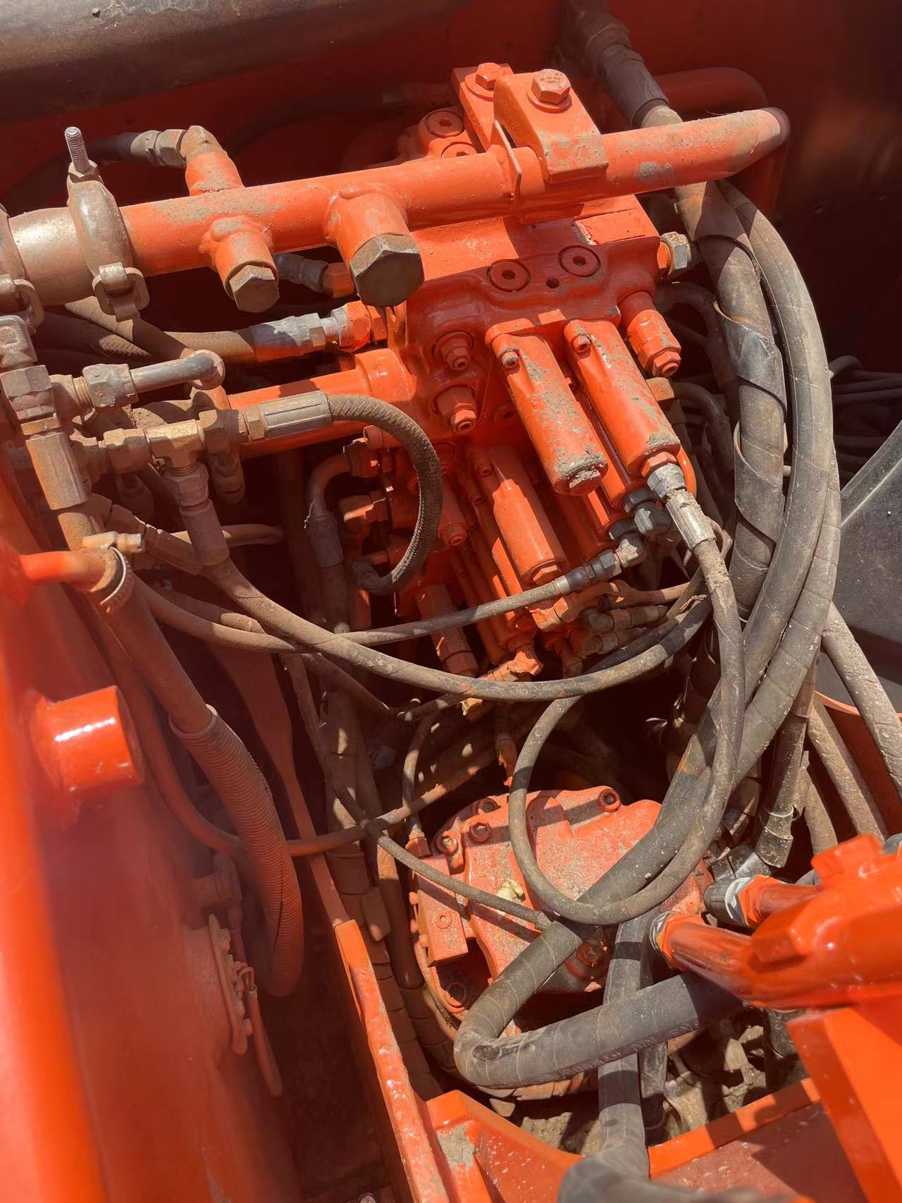 Hitachi Zx70 Used Hitachi Excavator 7 Ton Used Crawler Excavator 0.33m3