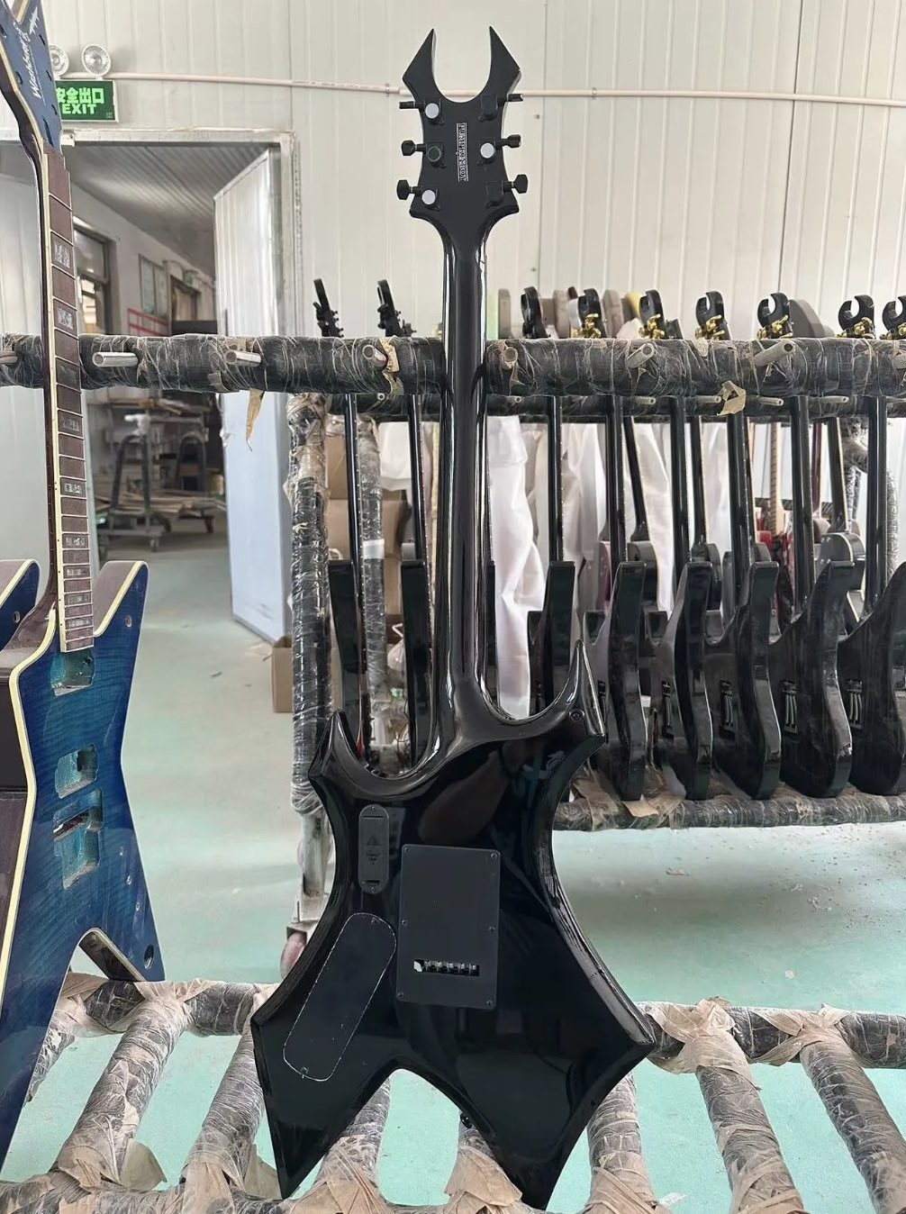 Custom Dean Dimebag Darrell Electric Guitar High end customized electric guitar