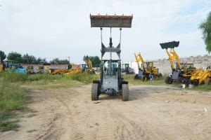 Quality 42kW Small Construction Wheel Loader For Preparing Job Sites wholesale