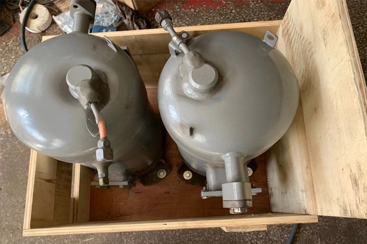 DK Compressor for Reefer Container Good Condition Cooling Gas R134a Capacity 28.40 Affordable Cooling Solution