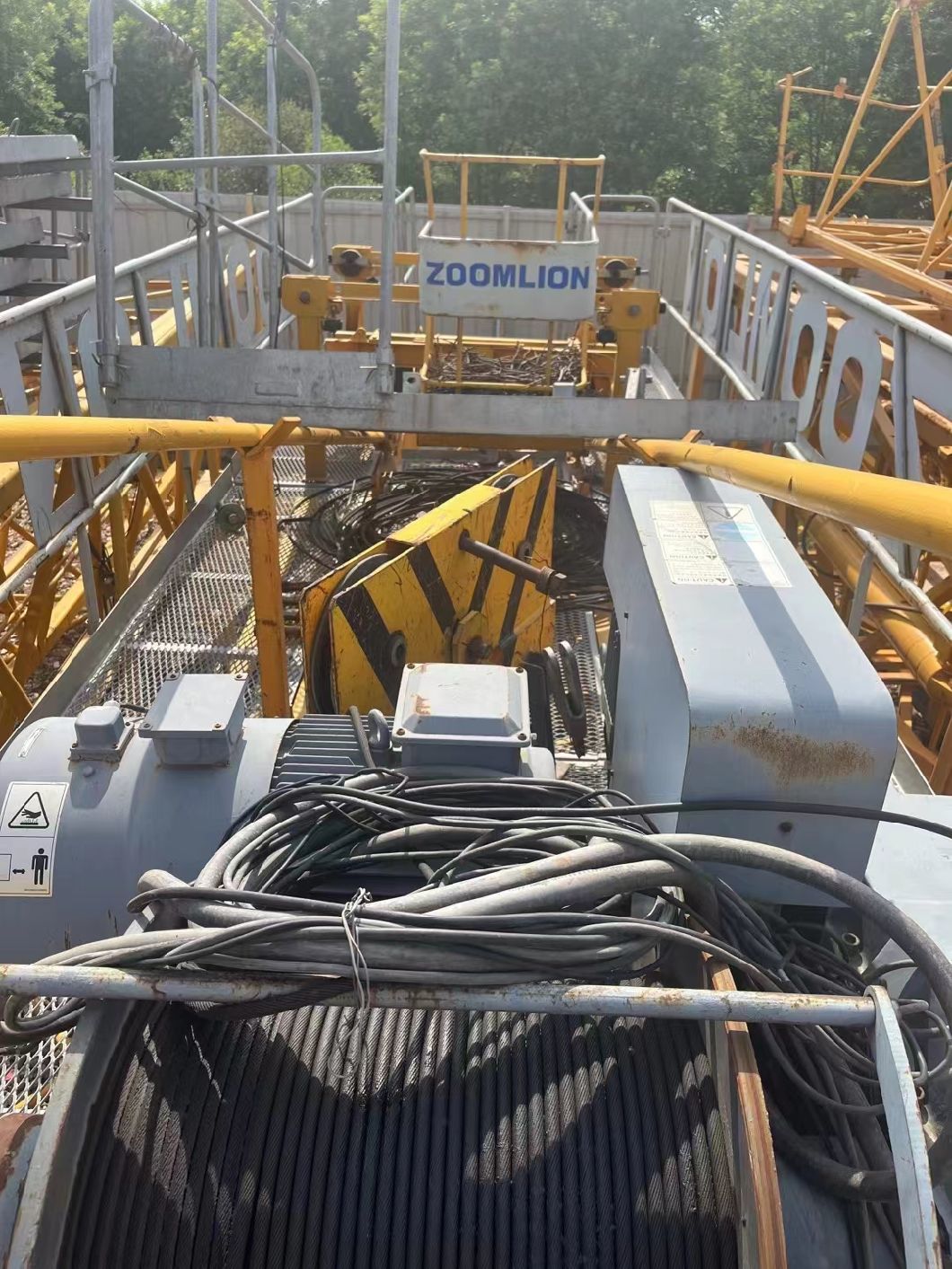 Second-Hand Tower Cranes in 2019 Cpb 6013-8t with 60m Jib Length and 8t Max Load