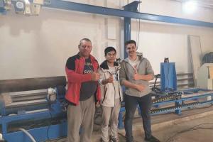 Quality 2500Kgs 800mm Pipe Cladding Machine For Wear Resistance Tube wholesale