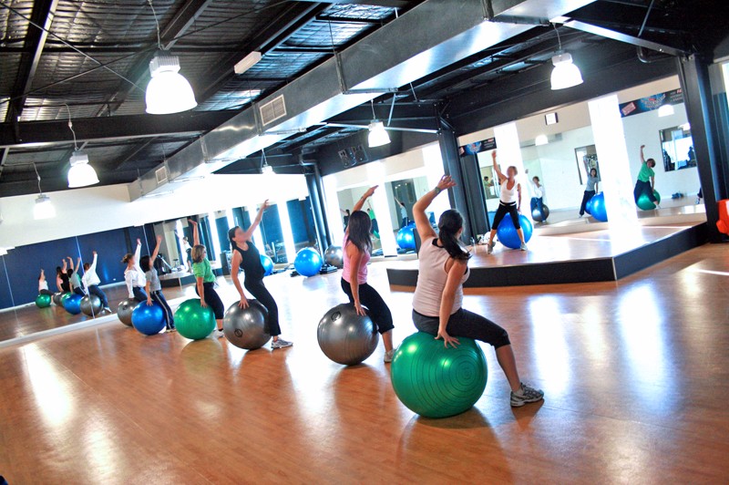 Eco Friendly Material Anti Burst Exercise Ball With High Bearing Strength